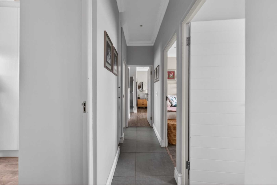 4 Bedroom Property for Sale in Parklands North Western Cape